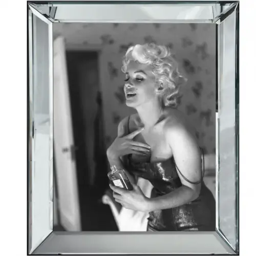 By Kohler  Picture Monroe Chanel No. 5 - 50x4.5x60cm Marilyn Monroe (112335)